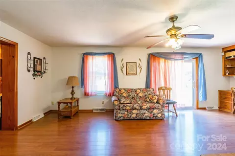 Living - 3913 Lawyers Rd, Monroe, NC 28110 photo 6 of 7
