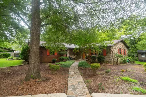 203 N Cedar St, Mount Gilead, NC 27306