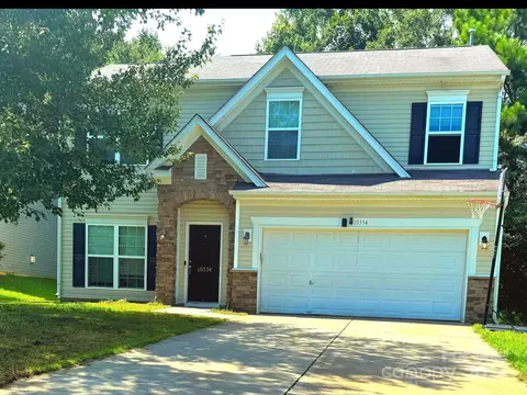 10334 Gold Pan Rd, Charlotte, NC 28215