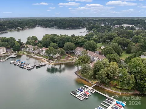 20347 Harborgate 106 Ct #106, Cornelius, NC 28031