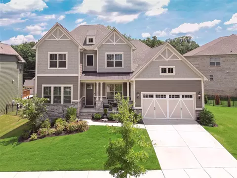 11211 Limehurst Pl, Charlotte, NC 28278