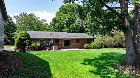 82 Jason Ln, Hiddenite, NC 28636 photo 31