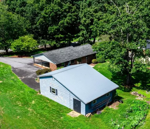 82 Jason Ln, Hiddenite, NC 28636 photo 23