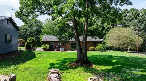 82 Jason Ln, Hiddenite, NC 28636 photo 32