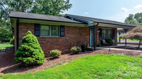 82 Jason Ln, Hiddenite, NC 28636 photo 27