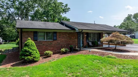 82 Jason Ln, Hiddenite, NC 28636 photo 29