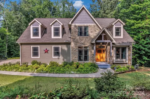 728 Bryson Rd, Candler, NC 28715