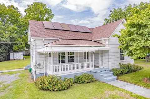 134 Joyner St, Cooleemee, NC 27014