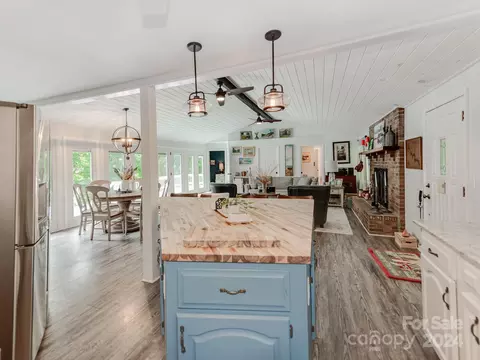 Kitchen - 2316 Lake Rd, Ridgeway, SC 29130 photo 5 of 5
