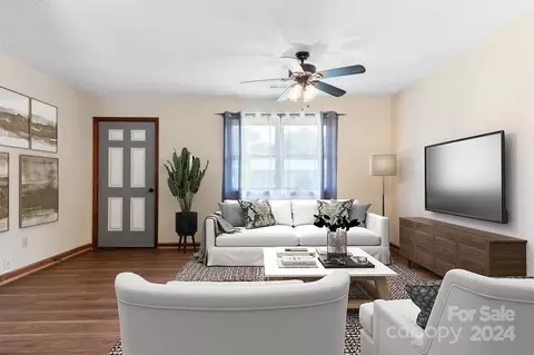 26 Ashley St, Granite Falls, NC 28630