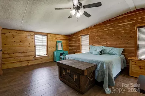 498 Hillcrest Rd, Mcbee, SC 29101 photo 3