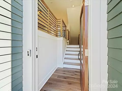 8009 Elevate Ct, Charlotte, NC 28205 photo 4