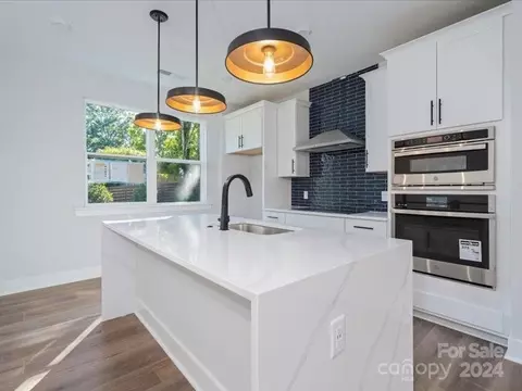 8009 Elevate Ct, Charlotte, NC 28205 photo 6