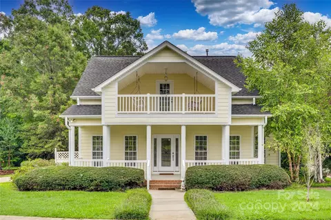 571 Pondway Downs Downs, Rock Hill, SC 29730