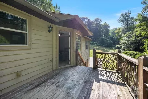 16 Crossing Ln, Sylva, NC 28779 photo 34