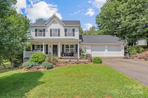161 Kennedy Rd, Weaverville, NC 28787