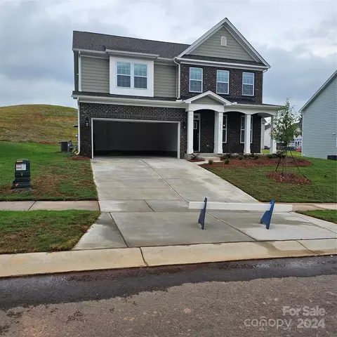 5915 Casper Dr, Charlotte, NC 28214