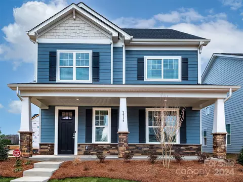 9535 Pointer 75 Rd #75, Huntersville, NC 28078