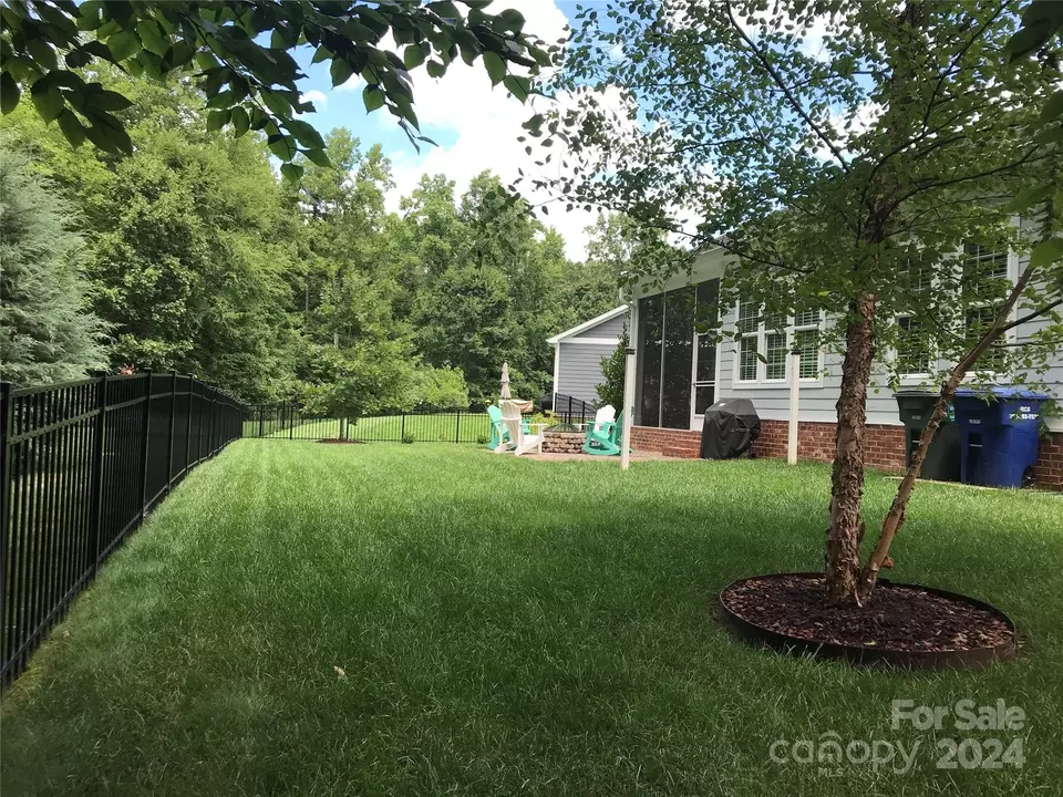  5853 Whitehawk Hill Rd, Mint Hill, NC 28227 photo 2