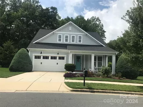 5853 Whitehawk Hill Rd, Mint Hill, NC 28227