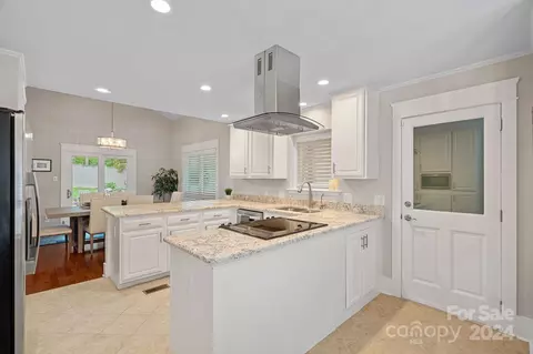 345 Jib Ct, Davidson, NC 28036 photo 13