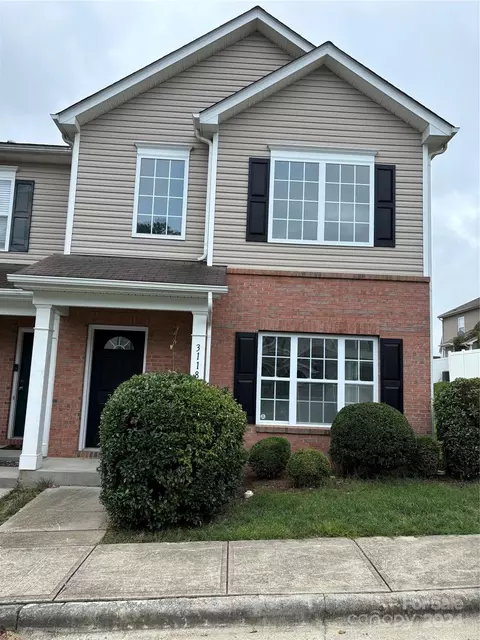 3118 Golden Dale Ln, Charlotte, NC 28262