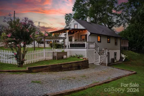 503 Wilson Ave, Mooresville, NC 28115