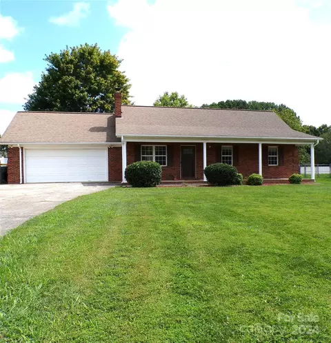 4420 Poxon Ln, Monroe, NC 28110