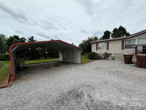 4812 Rifle Range Rd, Conover, NC 28613 photo 2