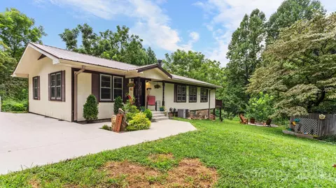 463 Piney Ridge Mountain Rd, Zirconia, NC 28790