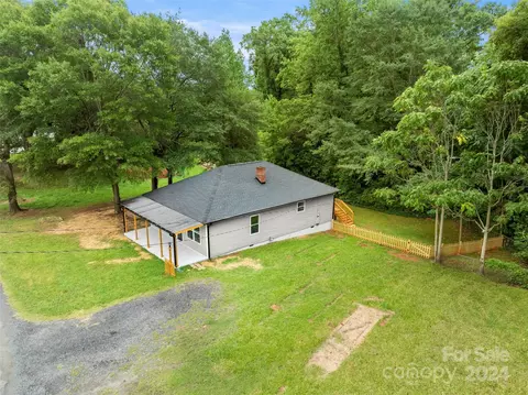 2011 River View Ave, Belmont, NC 28012