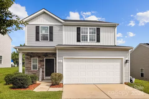 1118 Blue Topaz Dr, Dallas, NC 28034