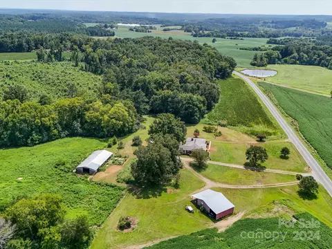 824 Gaddys Ferry Rd, Polkton, NC 28135