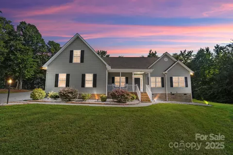 423 Old Dutch Rd, Indian Trail, NC 28079