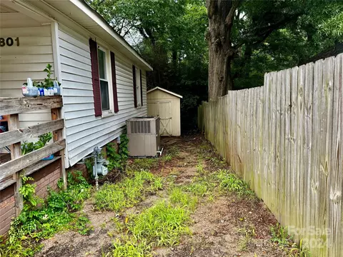 801 Desoto Ave, Kannapolis, NC 28083