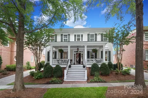 3319 Indian Meadows Ln, Charlotte, NC 28210
