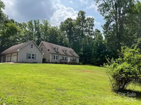 124 Larhan 34 Dr #34, Marion, NC 28752