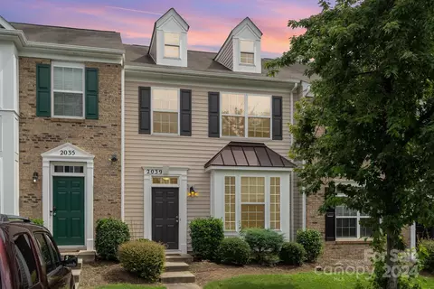 2039 Aston Mill Pl, Charlotte, NC 28273