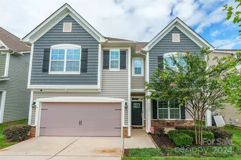 7701 Hamilton Bridge Rd, Charlotte, NC 28278