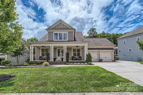 14321 Promenade Dr, Huntersville, NC 28078