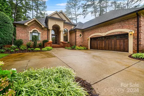 Other - 18943 Peninsula Point Dr, Cornelius, NC 28031 photo 2 of 12