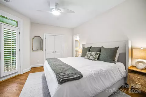 Bedroom - 18943 Peninsula Point Dr, Cornelius, NC 28031 photo 3 of 4