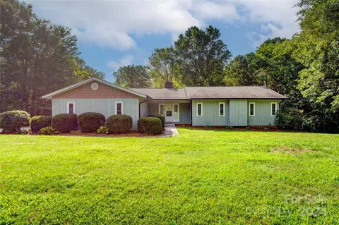 98 Mcarthur Se Ave SE, Concord, NC 28025