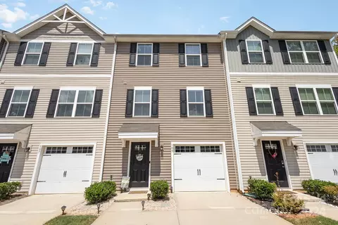 109 Jeffrey St, Fort Mill, SC 29715