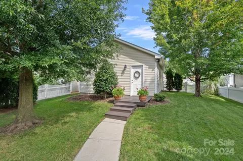 8735 Westwind Point Dr, Cornelius, NC 28031 photo 18