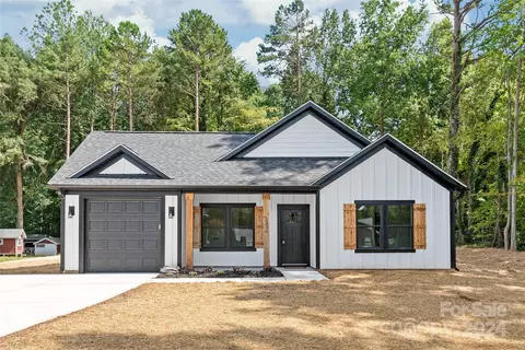 2336 Old Nc 27 Hwy, Mount Holly, NC 28120