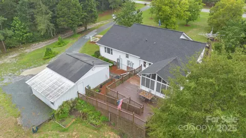 Exterior - 1895 S Arant St, Pageland, SC 29728 photo 5 of 5