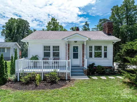 471 Kenilworth Rd, Asheville, NC 28805