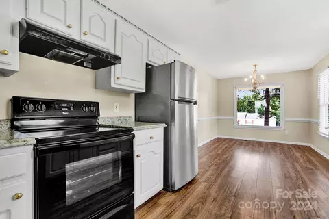 166 Bent Tree Dr, Inman, SC 29349 photo 11