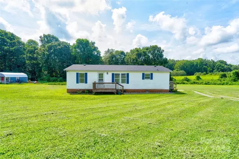 133 Gatewood Dr, Lawndale, NC 28090